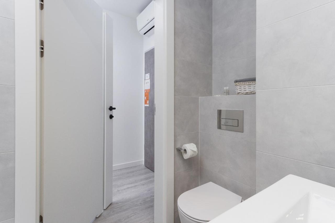 Apartments Krakow Rajska 3 By Noclegi Renters Экстерьер фото